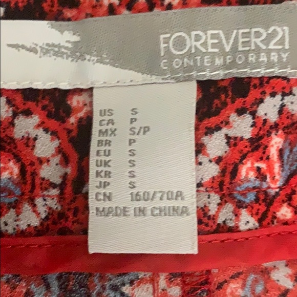 Super cute Forever 21 shorts size small - Picture 2 of 8